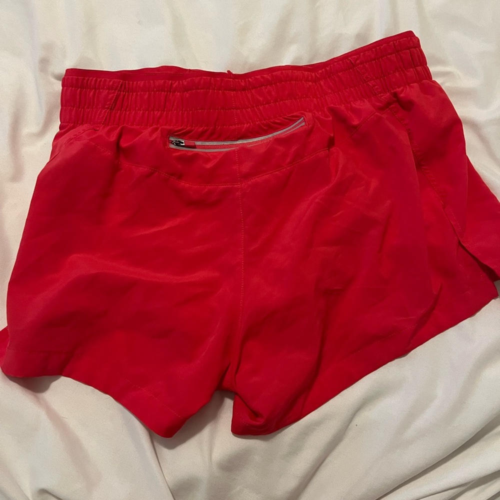 Fabletics shorts - Picture 2 of 3